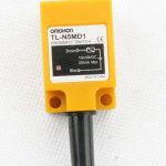 Omron sensor TL-N5MD1